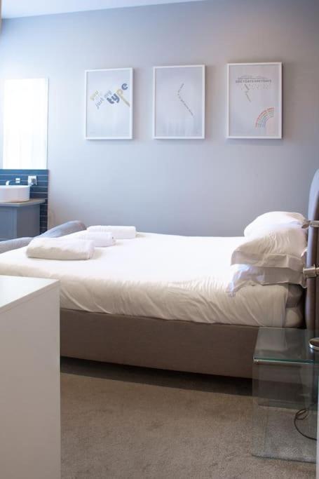 Edge14- Spacious, Stylish And Near The Beach! New Quay Exteriér fotografie