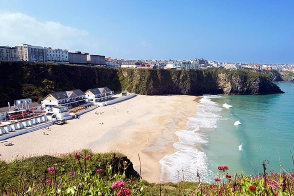 Edge14- Spacious, Stylish And Near The Beach! New Quay Exteriér fotografie