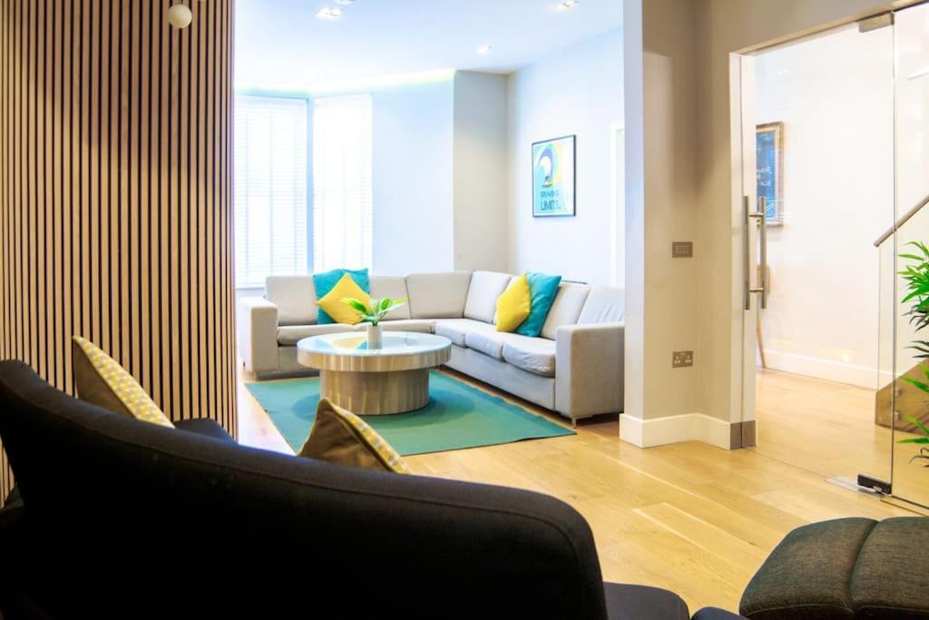 Edge14- Spacious, Stylish And Near The Beach! New Quay Exteriér fotografie